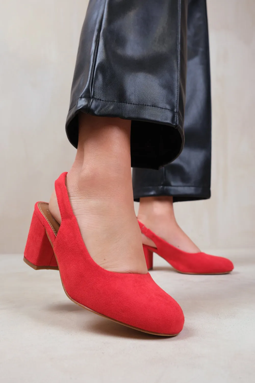 EDITH BLOCK HEEL SLINGBACK SHOES IN RED SUEDE