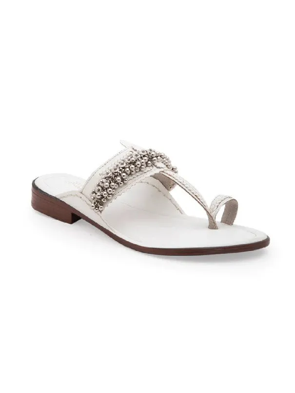 Ghugroo Love - White Handcrafted Kolhapuri Flats