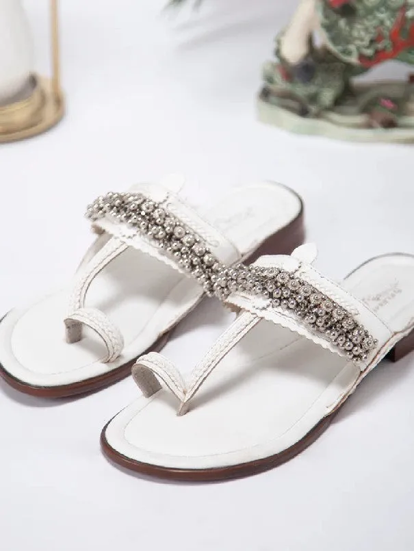 Ghugroo Love - White Handcrafted Kolhapuri Flats