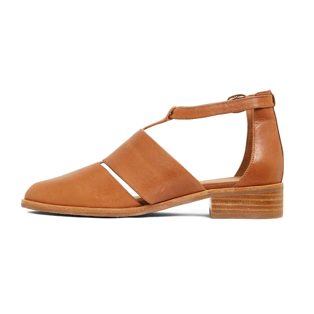 Jocelyn Flat in Cognac Leather