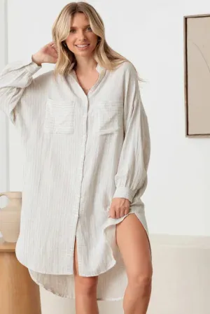 OVERSIZED POCKET HIGH-LOW HEM SHIRT DRESS