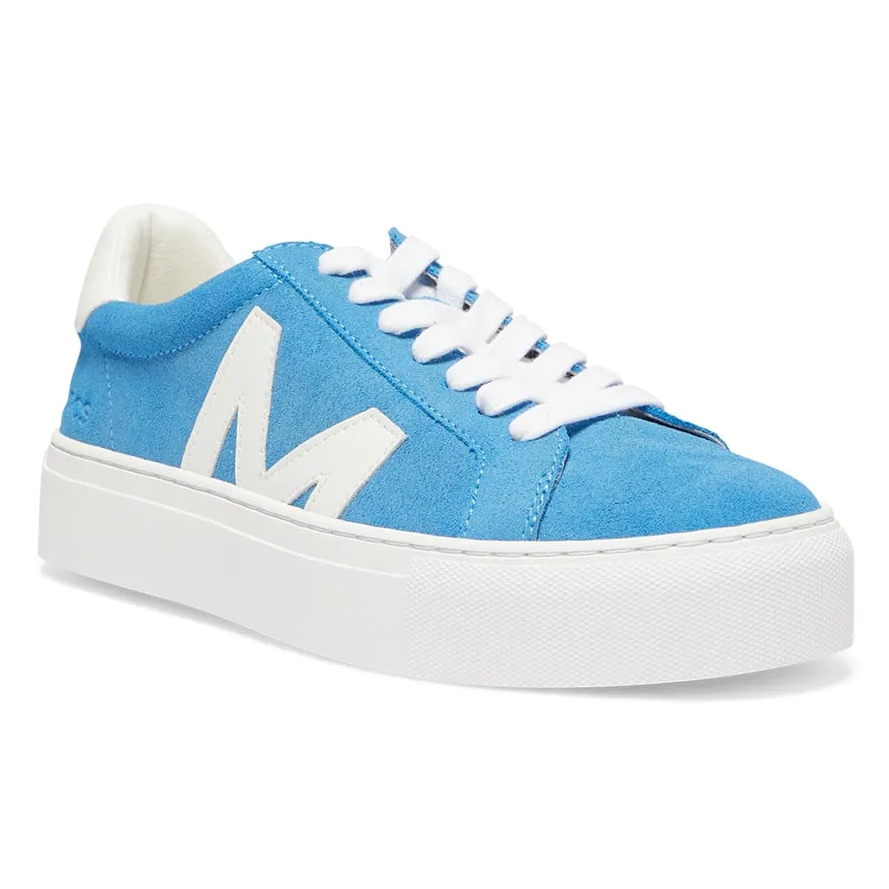 Trio Sneaker in Blue Leather